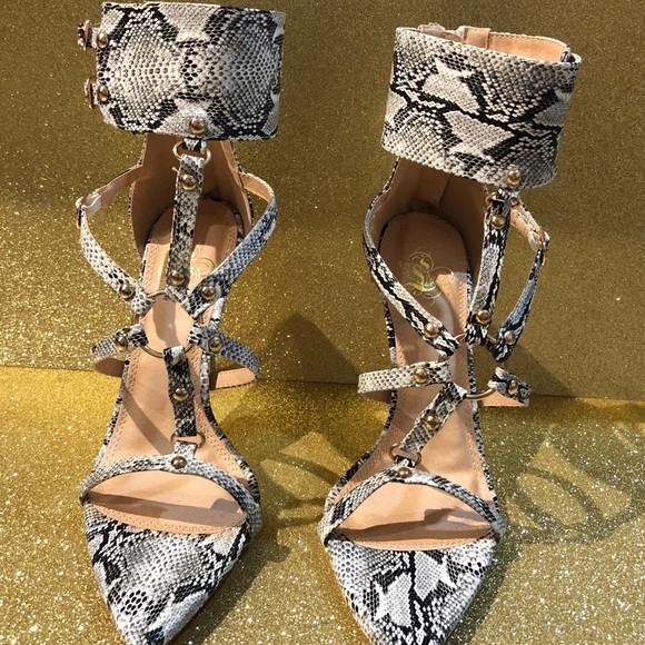 NWB Snake pointes toe heels - Picture 4 of 4